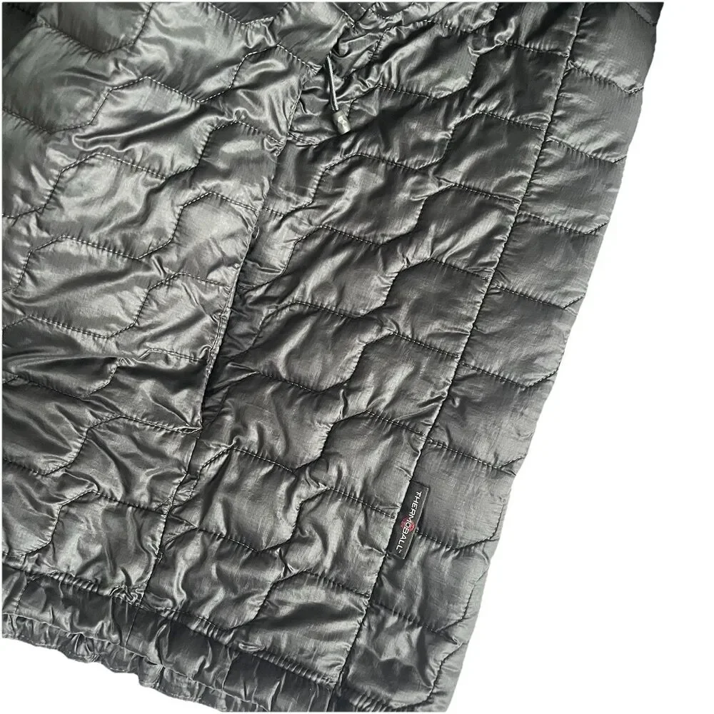 The North Face Thermoball Trekker Men Medium Puffer Jacket Black Packable *Flaws